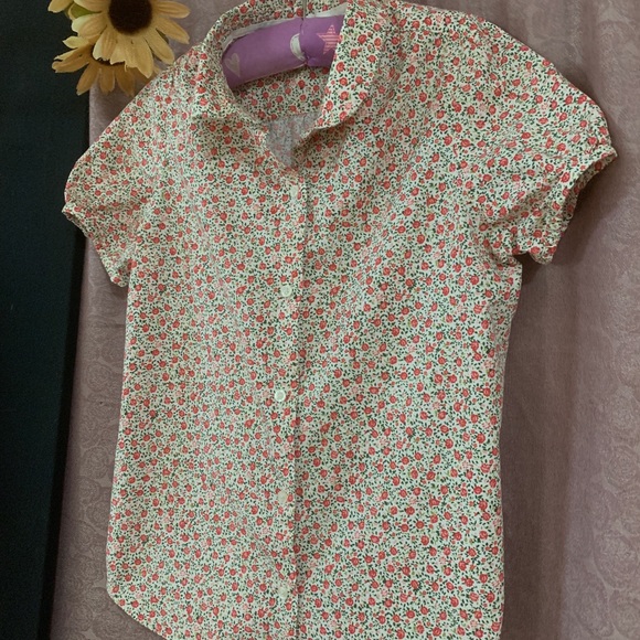 Land’s End button-up blouse - pretty floral print - Picture 5 of 6